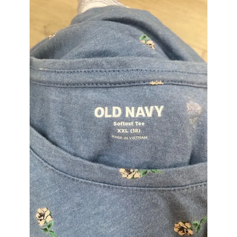 Old Navy Blue Floral Girls T-shirt, Size XXL